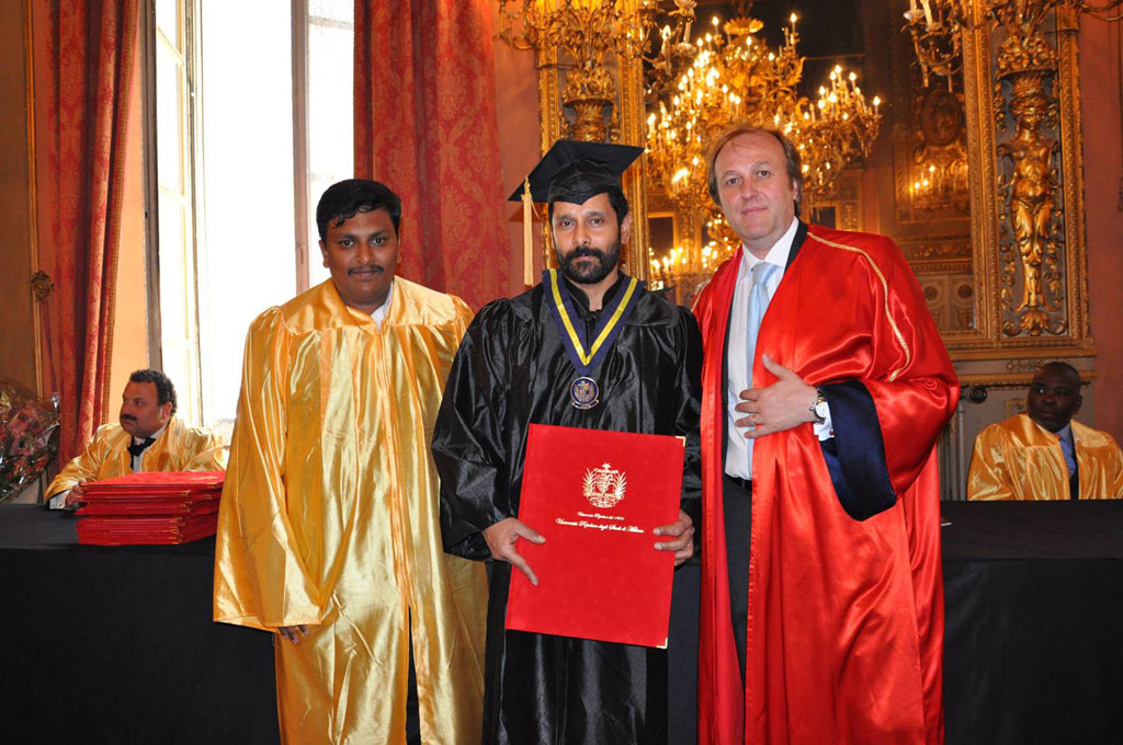 Vikram Honoured With Doctorate | Picture 40594